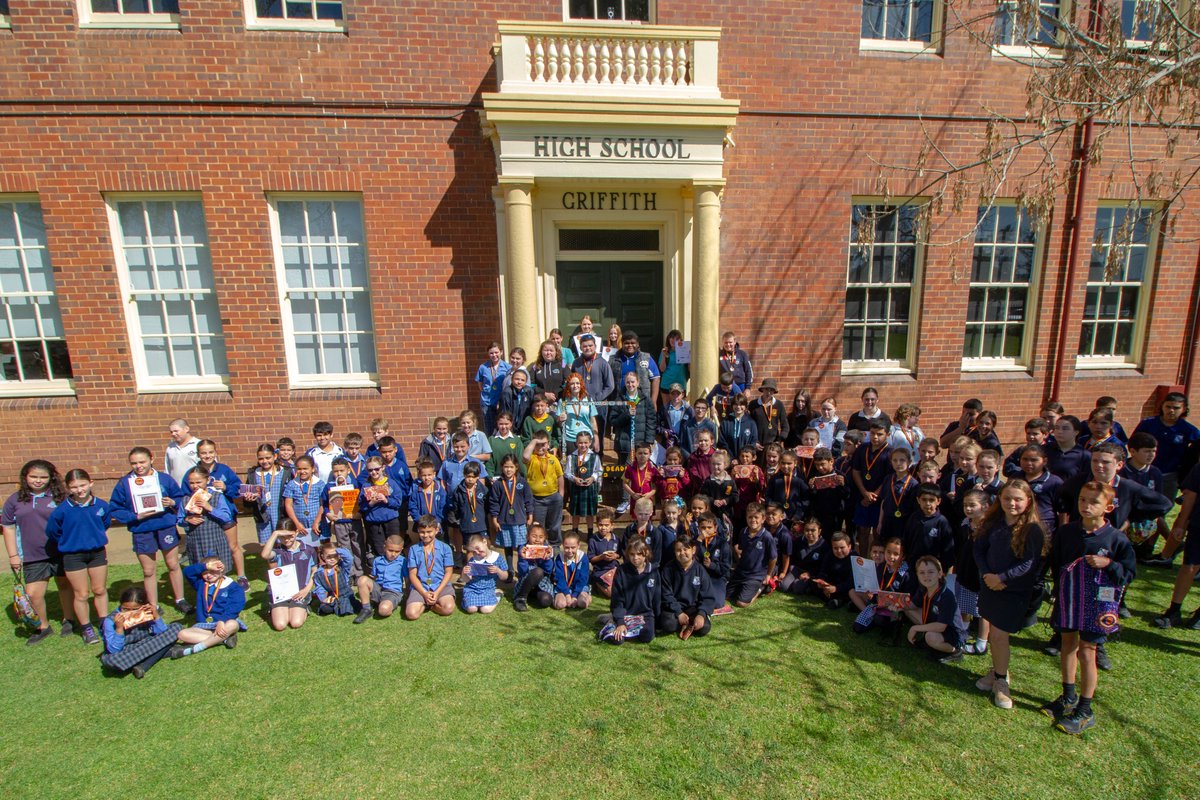 Indigenous students from across the region were invited to the Proud and Deadly Awards today. The ceremony celebrates outstanding achievements by  students in class, sport, art and culture.

Read more at tinyurl.com/243w6s62

#LoveWhereYouLearn #WeAreMurrumbidgee #griffithnsw