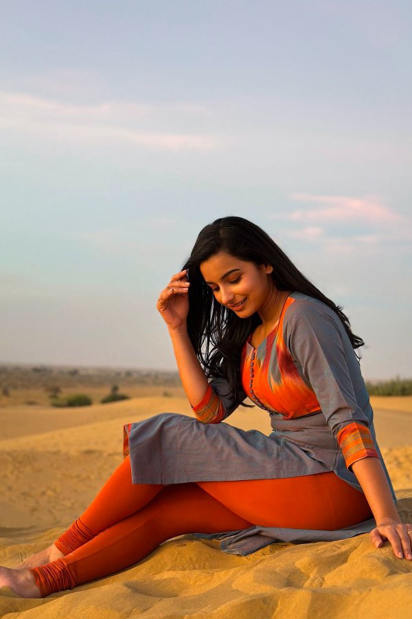 F46lXuXb0AADI6h?format=jpg&name=900x900