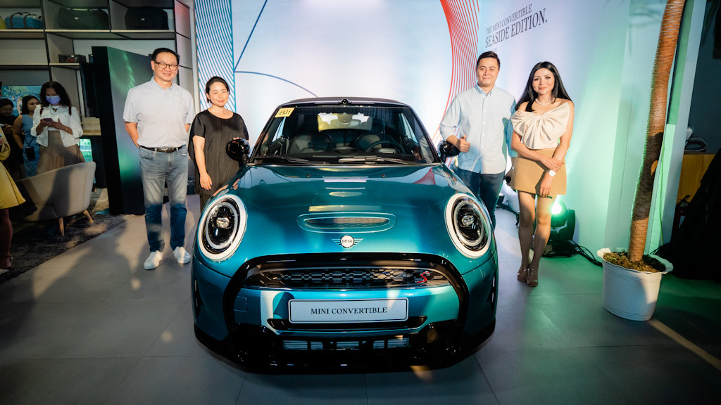 carguideph's tweet image. MINI Philippines introduced limited edition Convertible Seaside Edition. #MINI #MINIPhilippines #MINIConvertible #SeasideEdition #CarLaunch #CarGuidePH 
carguide.ph/2023/09/mini-p…