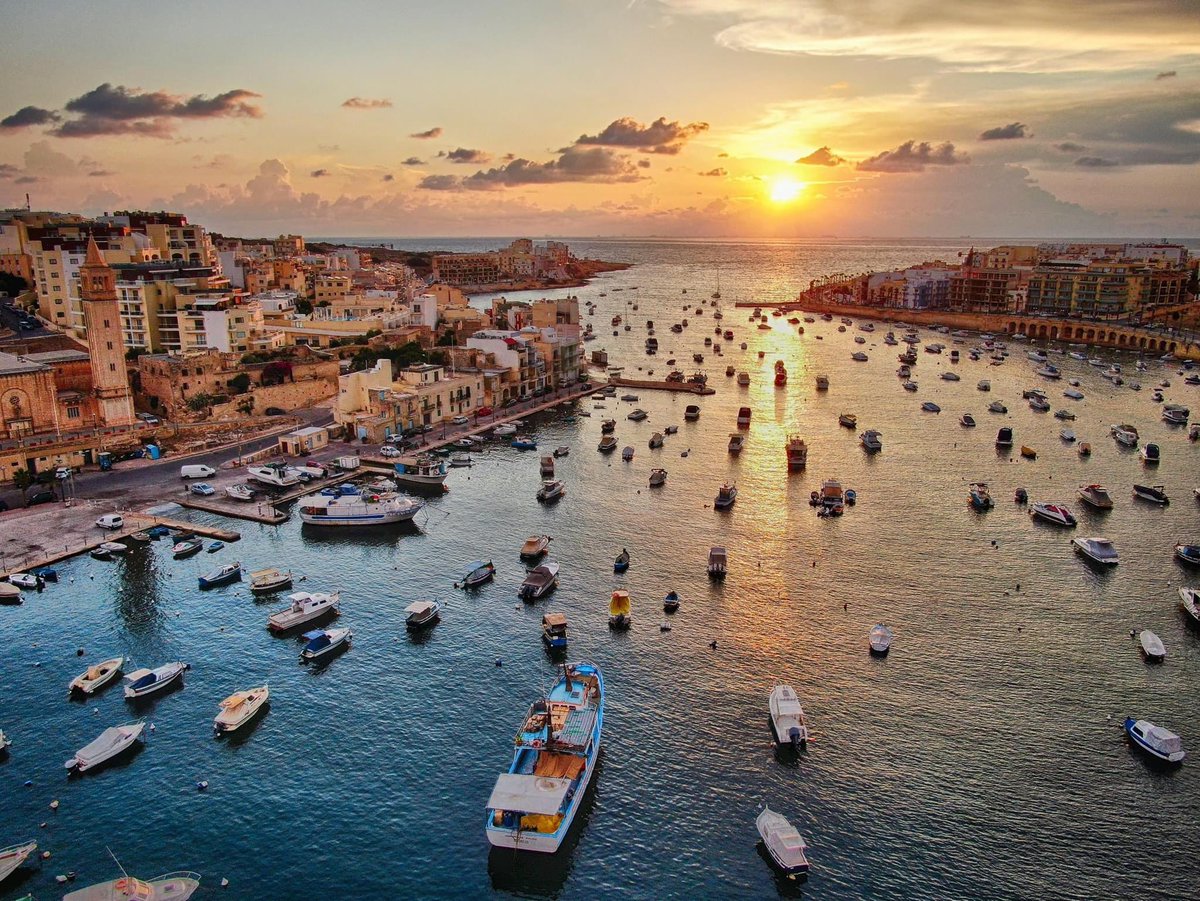 Hometown 🇲🇹

GM ☕️