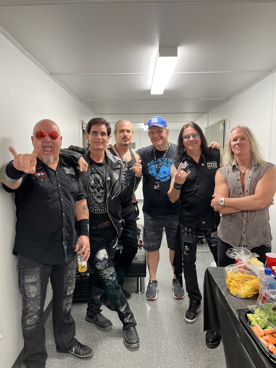 @Rocklahoma pre party is in the books. Great kick off with @laguns @TheBulletBoys and @warrantrocks (pictured). See everyone out there for day 1 of main event tomorrow !