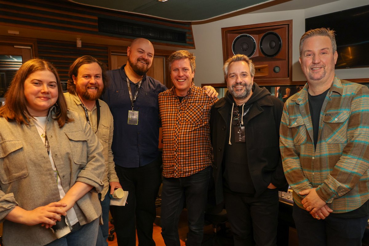 Here's Hallie Anderson (<a href="/wearerareform/">wearerareform</a>), Christy Whelan (<a href="/RecordedMusicNZ/">Recorded Music NZ</a>), Kodi McKinney (<a href="/marauder/">Marauder</a>), Henry Compton (<a href="/fugamusic/">FUGA</a>), Nando Machado (ForMusic) &amp; Dean Cameron (RMNZ) ahead their panel about how musicians can take advantage of all the opportunities that are out there!