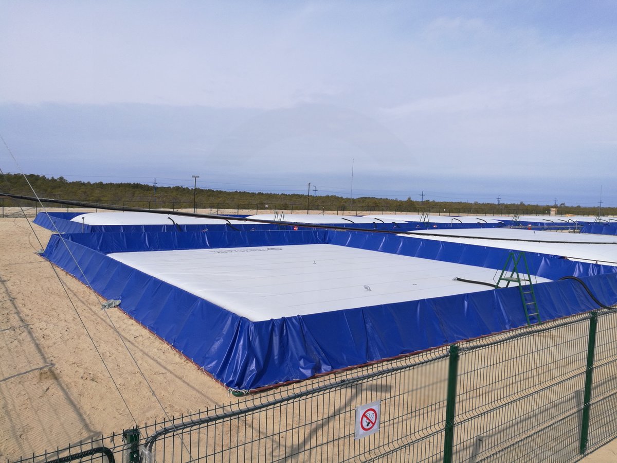 Rootank1's tweet image. The use of flexible tanks significantly minimizes costs compared to conventional reservoirs.
Tested and used internationally, Rootank is reusable time after time and has a minimum service life of 10 years.
#Rootank #bladdertank #fueltank #oil #LNG #Fuelstoragesystem #diesel