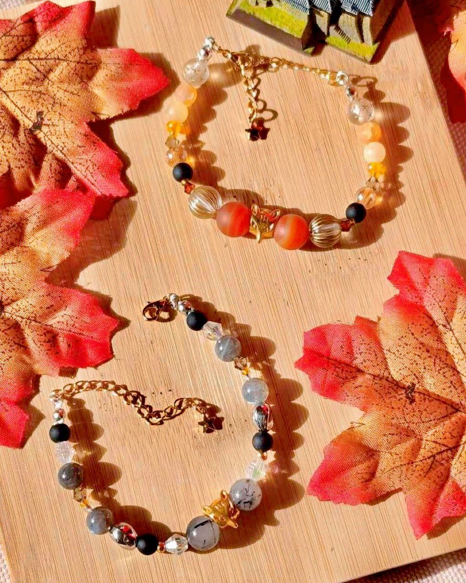 BBubble_Moon's tweet photo. 🦊✨Welcome to Kitsune  Collection ✨🍁

Bracelet ( สร้อยข้อมือ ) 

🍁: Nine tails Fox  Power 🌟

จิ้งจอกสีดำ หินไหมดำ+หินบราดอไลท์ ช่วยในเรื่องแคล้วคลาด ปลอดภัยจากอันตราย เพิ่มพูนสติปัญญา

จิ้งจอกสีชา หินอาเกตสีส้ม เพิ่มพลังอำนาจ

Price ( ราคา ) : 250

#nipponhaku 
 #cre_ART_tor https://t.co/258B9QHPCi