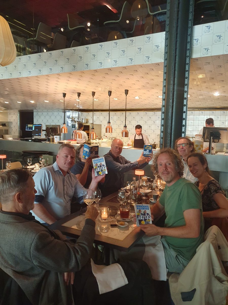 FedorVanEldijk's tweet photo. Hij is er gewoon weer, de Schrikkelkalender 2024!

Wil je ook alvast een kalender voor 2024 in je handen? https://t.co/ec1cnsCNwM

Wees er vroeg bij, 2024 valt vroeg dit jaar! https://t.co/IaFt69awcT
