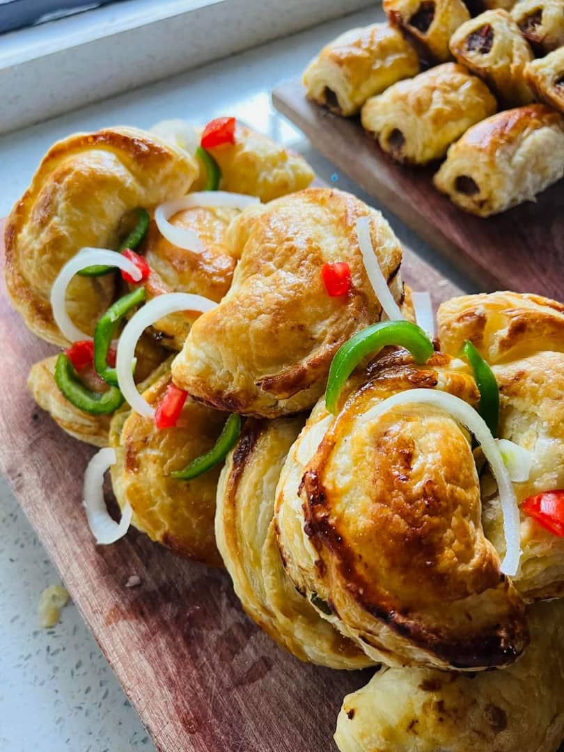 lufwanyamaduke's tweet photo. Order your pre cooked or frozen pastries for your own consumption or resale. Whatsapp me on 0971587726 or DM. Kindly Help RT for awareness. @LwendoDelivery https://t.co/FMrN8z5DzJ