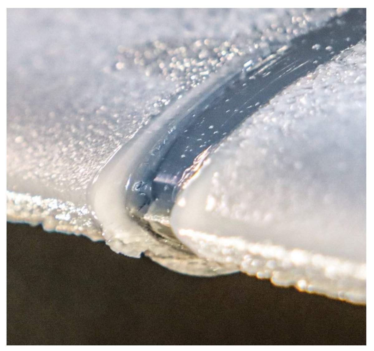 Aerospace_MDPI's tweet photo. 🚀 Check out one of our top 10 most-cited papers of 2021!
📜 Experimental Heat Loads for Electrothermal Anti-Icing and De-Icing on UAVs
✍ by Richard Hann et al.
👨🚀 https://t.co/UKXkYyNG1g
#iceprotection #UAV #UAS #inflighticing #anti_icing #de_icing #drone #MDPI #aerospace https://t.co/yz3r0Hg9NW