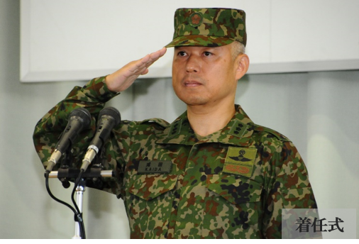 第4師団は、8月30日（水）第45代第4師団長 戒田陸将の着任式を