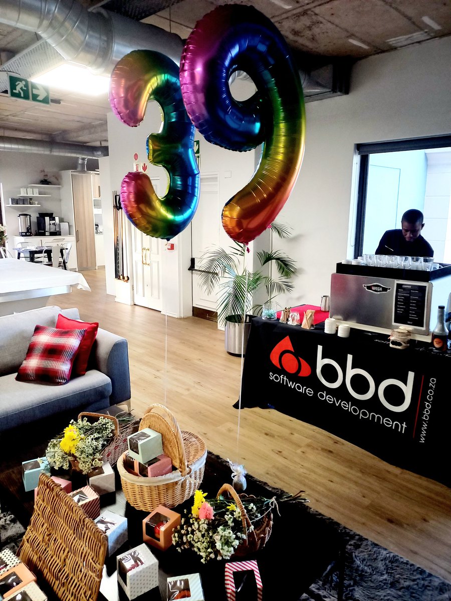 VodJam's tweet image. It&apos;s today! @bbdsoftware celebrating the BIG 39. Here&apos;s to everyone who played a part in creating such a rad place to grow.
#bbdthings #bbdsoftware #happybirthday #capetown