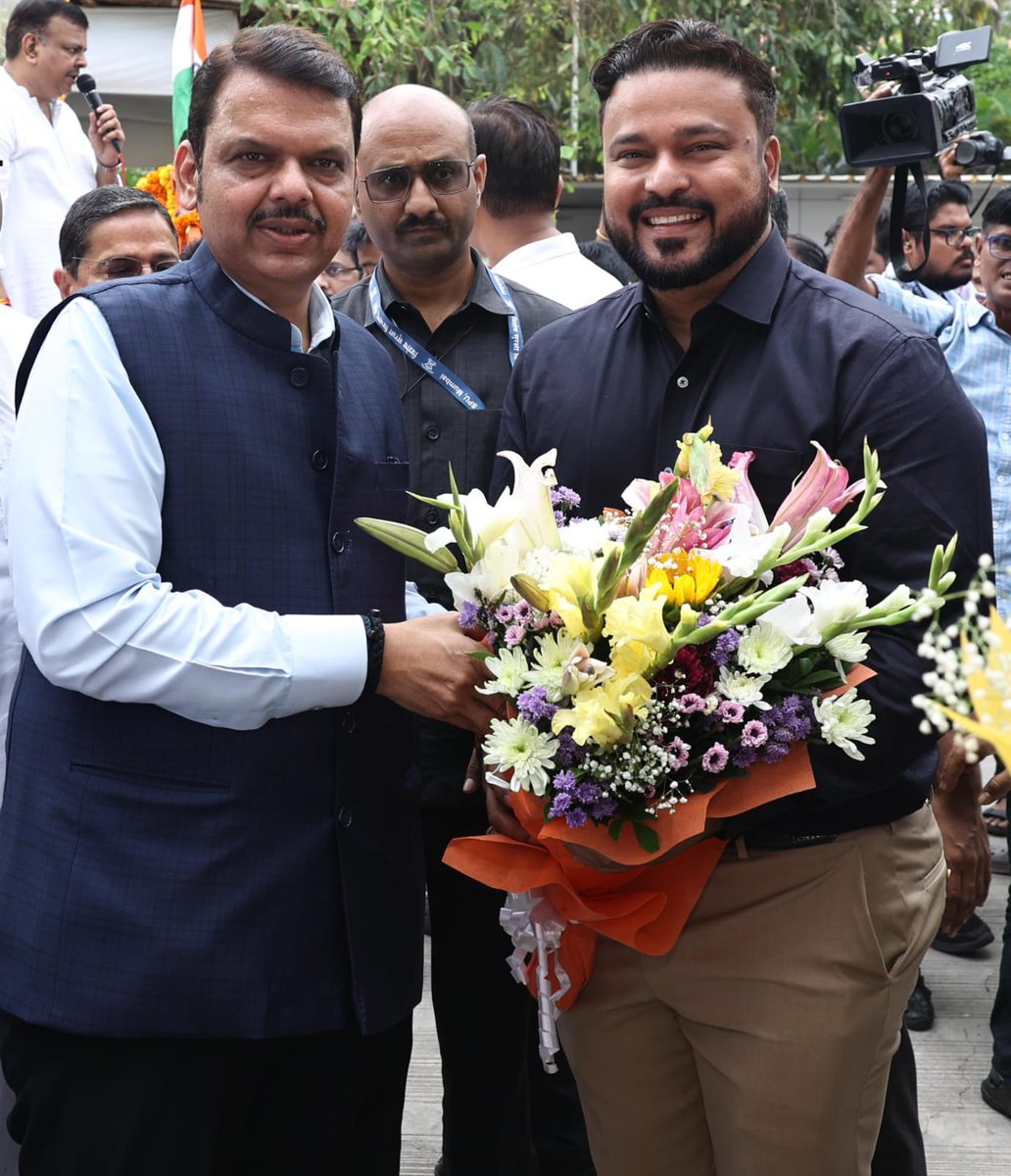 I consider myself fortunate to get the opportunity to receive the blessings of my role model, Shri <a href="/Dev_Fadnavis/">Devendra Fadnavis</a> Ji, on the occasion of my birthday.