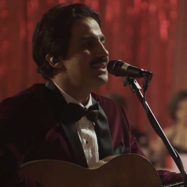 indiepostingmx's tweet photo. Enjambre “Noches de Salón” disponible en todas las plataformas digitales. https://t.co/rttMN05GPN