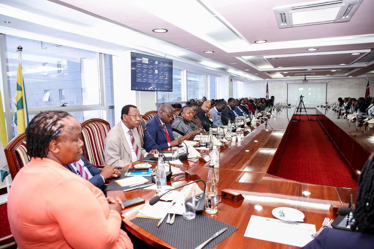 KizitoWangalwa's tweet image. Yesterday, @KenyaGovernors and her partners converged for a close out meeting of the #DevolutionConference2023. #citizenvoices to be more prominent in future conference, #Eldoret an incredible host, Seamless flow of events, etc. Kudos for the task executed.