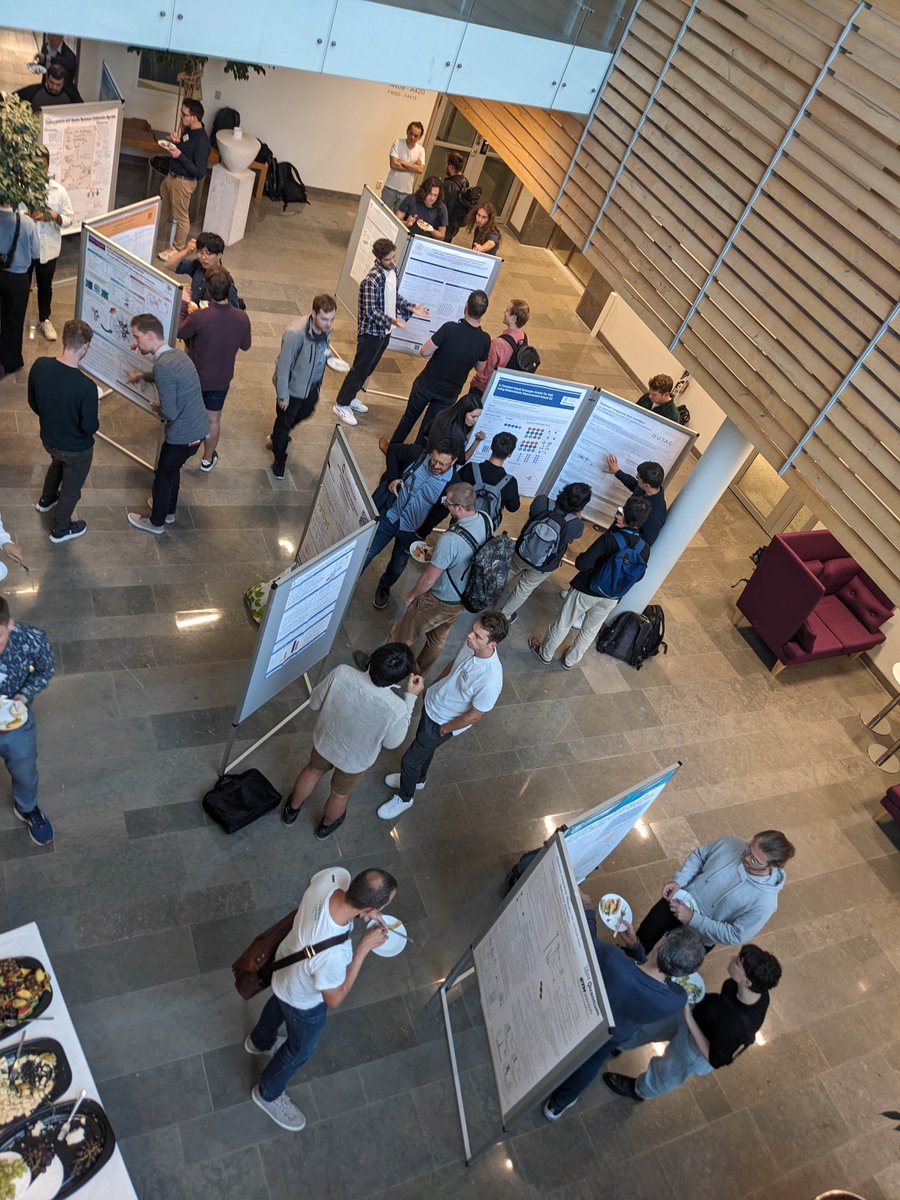 FrontiersOfQC's tweet photo. The third day is in the books. Amazing talks by Ashley Montanaro (@PhasecraftLtd), @sevag_gharibian @chinmaynirkhe @endo_suguru, Christian Gogolin (@CovestroDE ), Xiao Yuan and Balint Koczor were topped off by a lively poster session. See you all today for the final day! https://t.co/EVHIE3vTsX