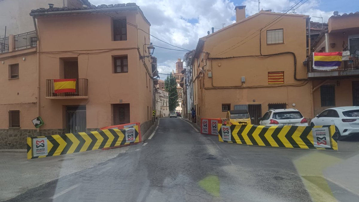 Adam Hansen tweet media