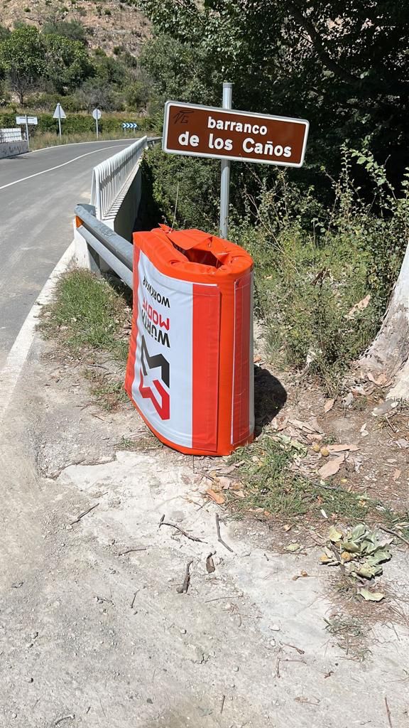 Adam Hansen tweet media