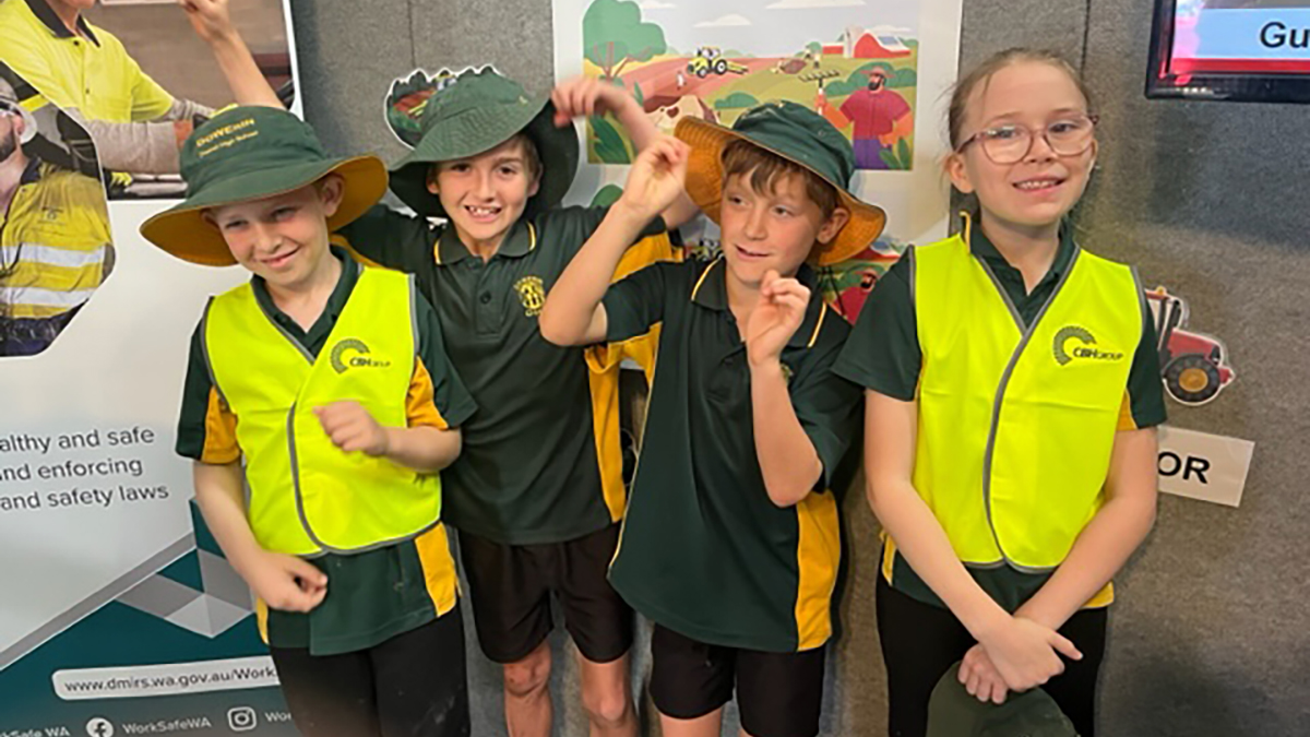 It was wonderful meeting so many school groups at the WorkSafe display during Dowerin Field Days. These young people showed a huge commitment to farm safety. We look forward to seeing more young people at the Albany Agricultural Show and the Perth Royal Show.