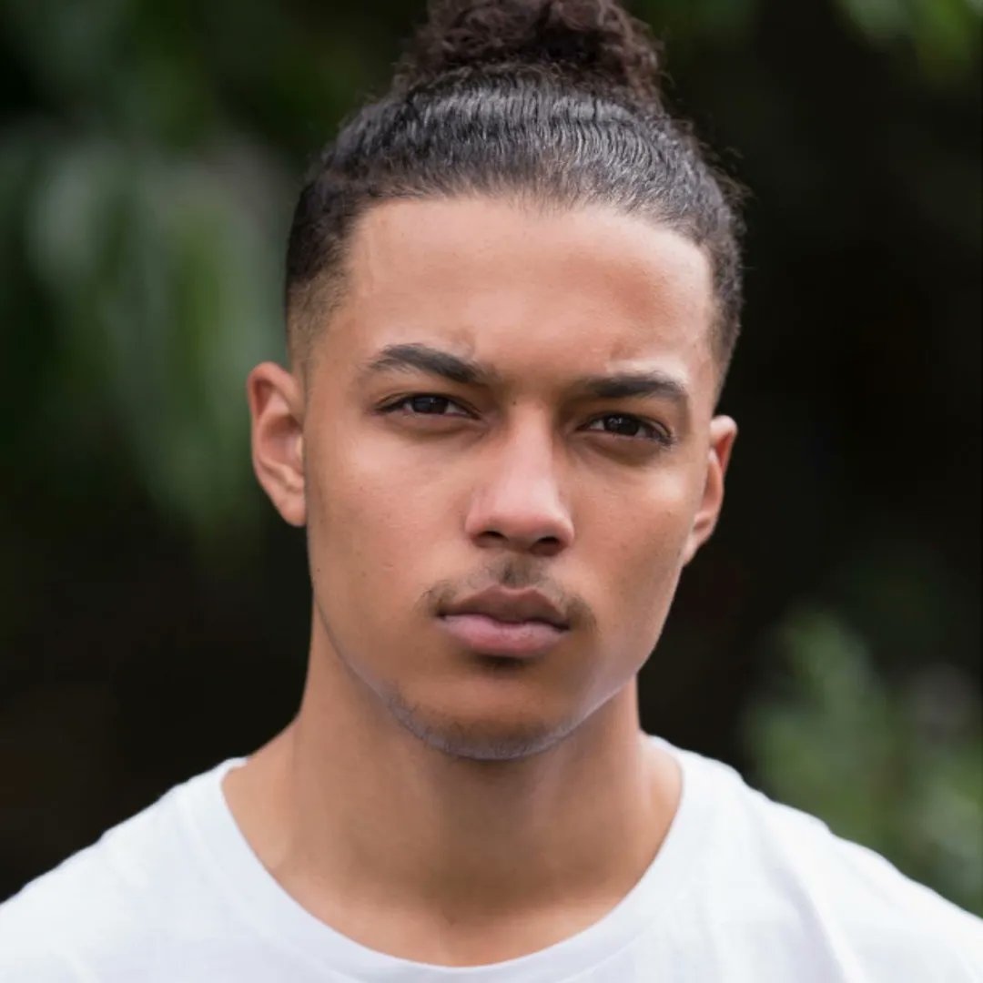 theatre503's tweet image. 🕊️ Introducing Joshua John and Tinashe Darikwa as leads for @ashleybyam's debut play!
Aidyn and Kairo are perfect together; they figured it out &amp;amp; have something strong that works for them. But one night after a party, the strength of their love is put to the ultimate test.