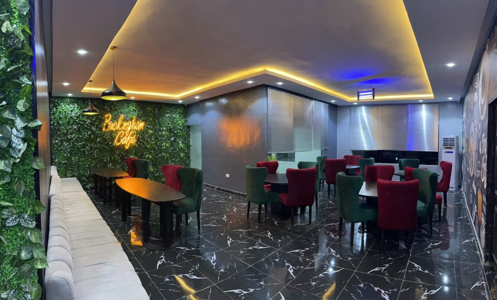 Ayodejiroo9's tweet photo. Happy new month. 🤗

Been a while here.

We’d a beauty of a restaurant in Ogun state https://t.co/9k6nk3FxJb
