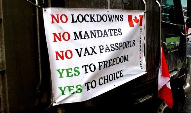 hollyanndoan's tweet image. #FreedomConvoy sympathizer wins Ontario Court of Justice dismissal of mischief charge over Facebook posts. “Conduct did not amount to mischief.” 
— @JCCFCanada blacklocks.ca/facebook-posts… #cdnpoli