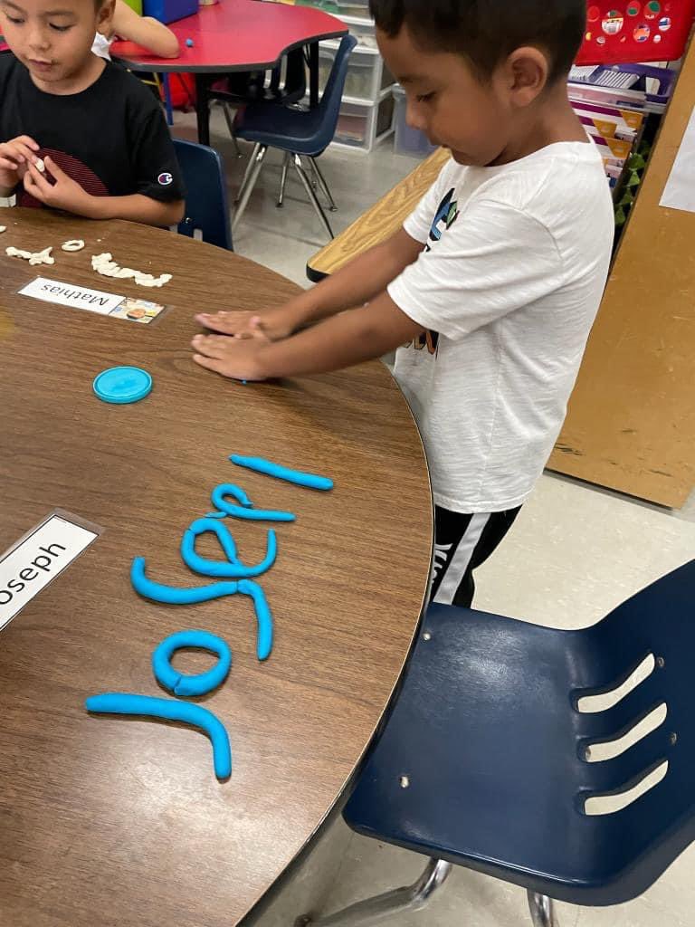 Dr. Nixon Elementary tweet media