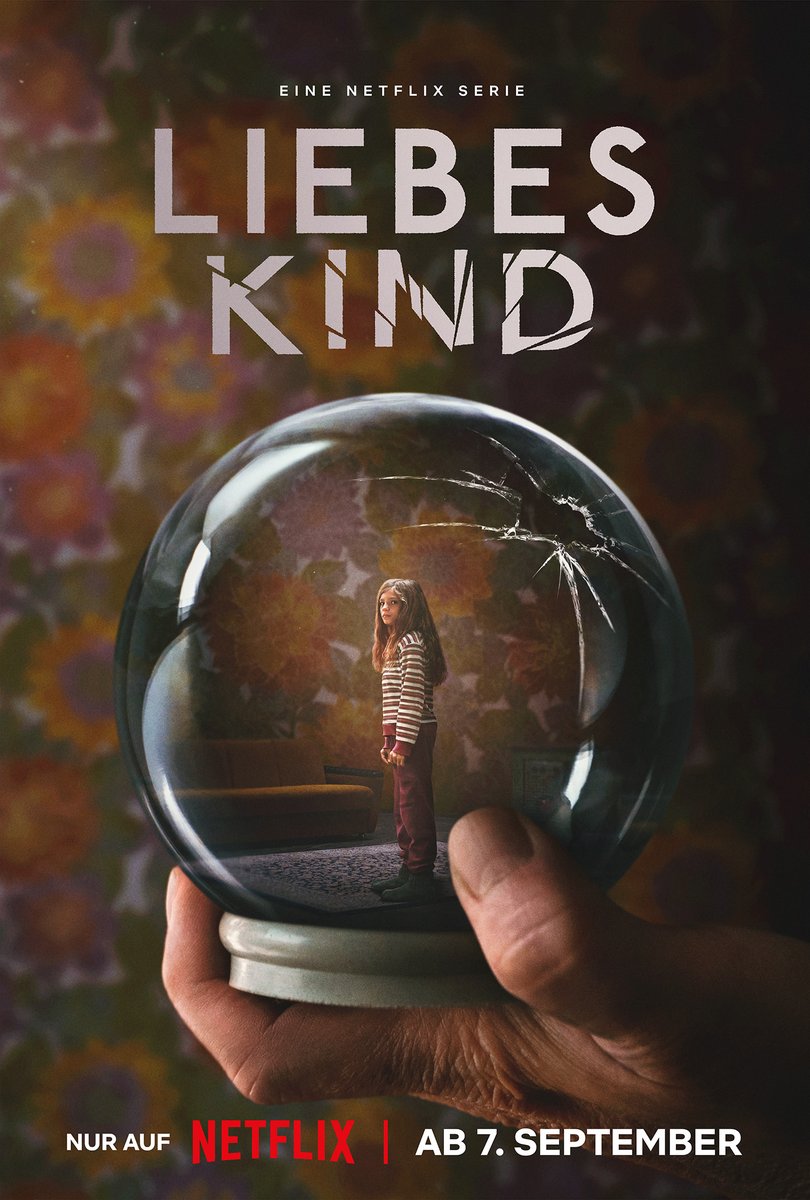 KINOFANSdotcom's tweet image. Hier ist unsere Serienkritik zu "Liebes Kind" (Start am 07. September bei Netflix) kinofans.com/Kritiken/Liebe…