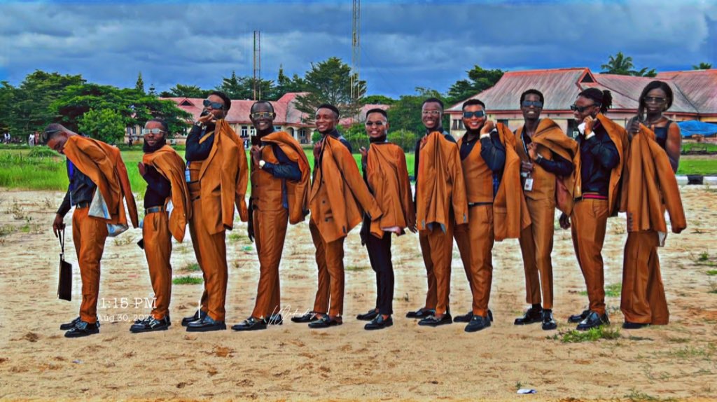 AtohorScott's tweet photo. God all the way https://t.co/DvbyDDMlt7