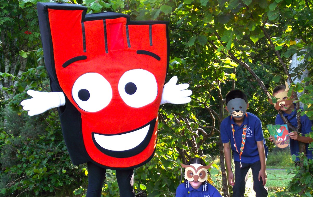 LStreetsScot's tweet photo. A new year of WOW, the walk to school challenge launched today @Bmill_primary @MorayCouncil
Pupils join thousands of others across Scotland on this year’s British Nature Walk theme. Happy walking #walktoschool 
https://t.co/yT9M1l5rbl https://t.co/ZRIMva2iqw