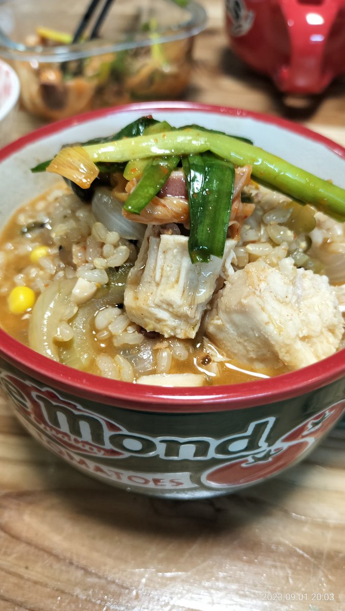 yo_debusuta47's tweet photo. 夕飯 https://t.co/tCw2hVGHrh