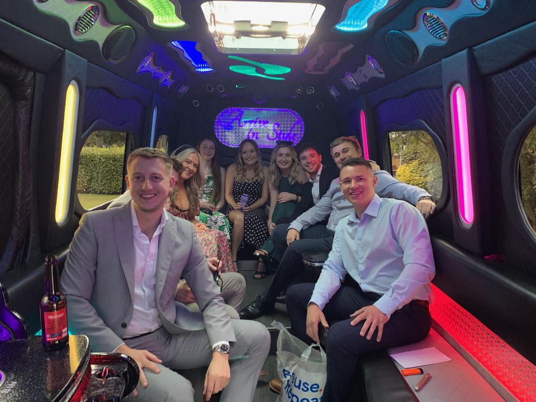 portsmouthlimo's tweet image. A day at the races travelling by partybus ~ No designated drivers, you can all party on board with your friends.
Call 02392 358627
#partybus #partybuses #racing #horseracing #funday #transportation #portsmouth @Goodwood_Races