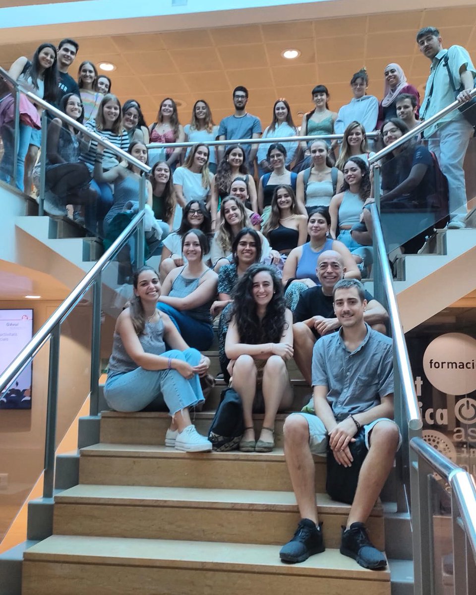 Curso #FIR Barcelona
Som-hi! A por todas chic@s!

#VaASerQueFIR
#farmaciahospitalaria #farmacia #farmaceutica #farmaceutico