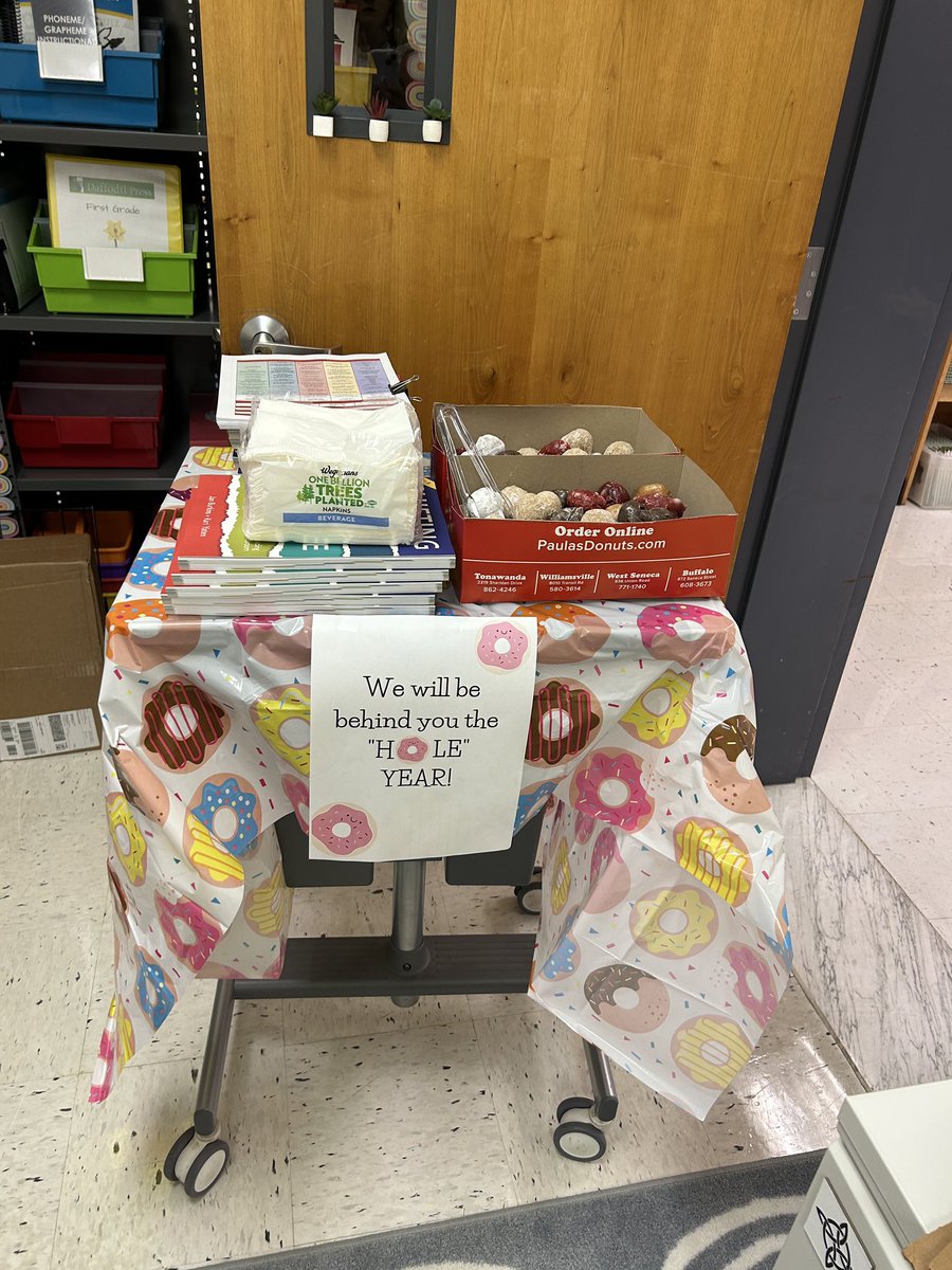 Announcing Tap-a-TOSA at our four elementary schools! They are behind you the ‘hole’ year! Way to kick off the year with some <a href="/PaulasDonuts/">Paula's Donuts</a> treats for our teachers! <a href="/ClarenceLearns/">Clarence CSD Office of Curriculum and Instruction</a> #clarenceproud