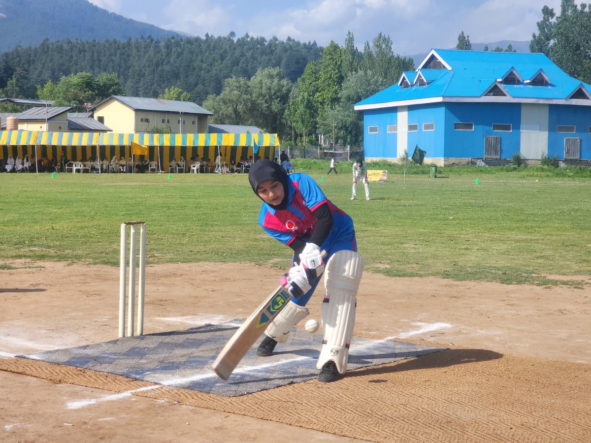 ReyazAiman's tweet photo. In the arena of sports, dedication is the compass that guides us towards victory.
#NationalSportsDay2023
#SportsDayCelebration
#PlayForNation
#SpiritOfSports https://t.co/YvguquqhFs