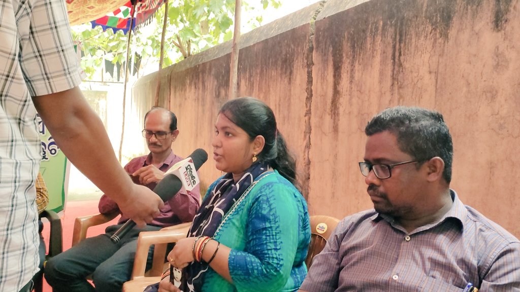 OASA_Gajapati's tweet photo. Media coverage by Kanaka,OTV,Etv Argus,Pratidina
@CMO_Odisha @IPR_Odisha @MoSarkar5T
@OASA_odisha @PradeepJenaIAS @SecyChief
#JusticeTocadre https://t.co/bKIbvJqr6b