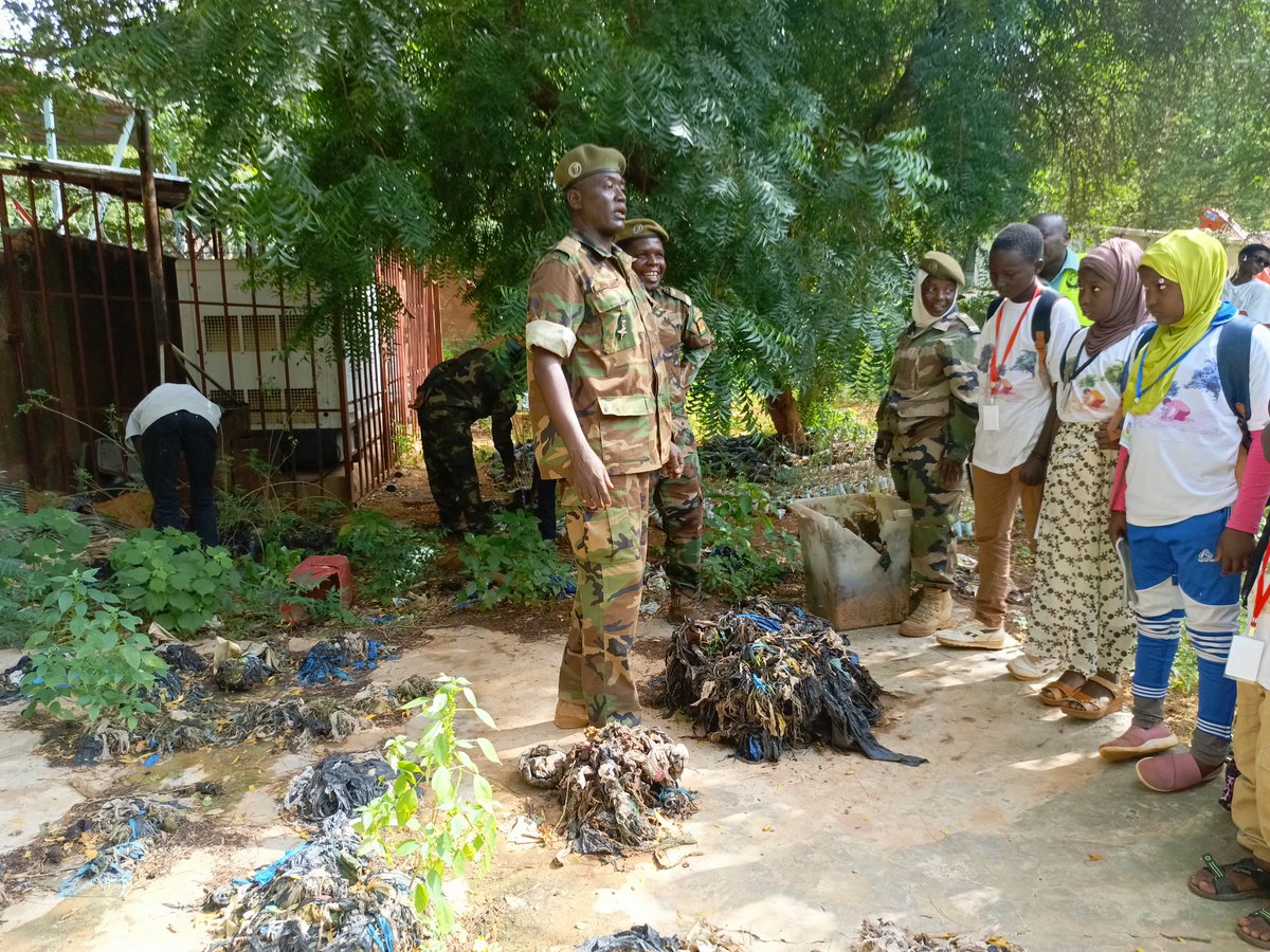 NigerJve's tweet photo. Les activités de la semaine du #leadership #environnementale se poursuivent avec la #taskforce des #enfantsactivistes #ChildClimateActivists au camp des #eaux_et_forets sur les enjeux de la gestion du cadre de vie, de la #faune et de la #flore. C'était très instructif #Niger #CDE https://t.co/MkMaCIGkDY