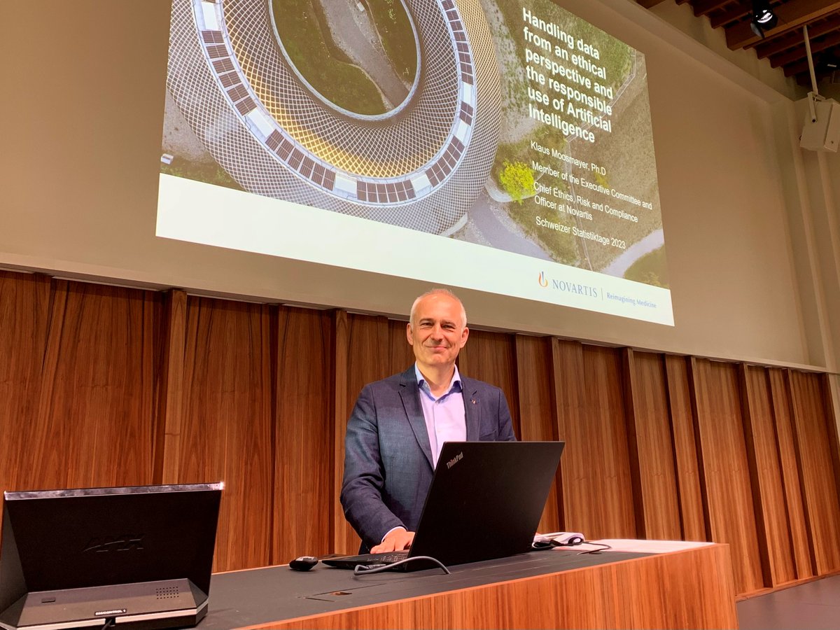 statsuisse's tweet photo. Klaus Moosmayer, Chief Ethics, Risk & Compliance Officer chez @Novartis explore les dimensions éthiques de la gestion des #données et de l'utilisation responsable de l'#IA pour pouvoir exploiter les données afin d'améliorer la vie des patients.
#JSS23 https://t.co/nu7Dip5oyB