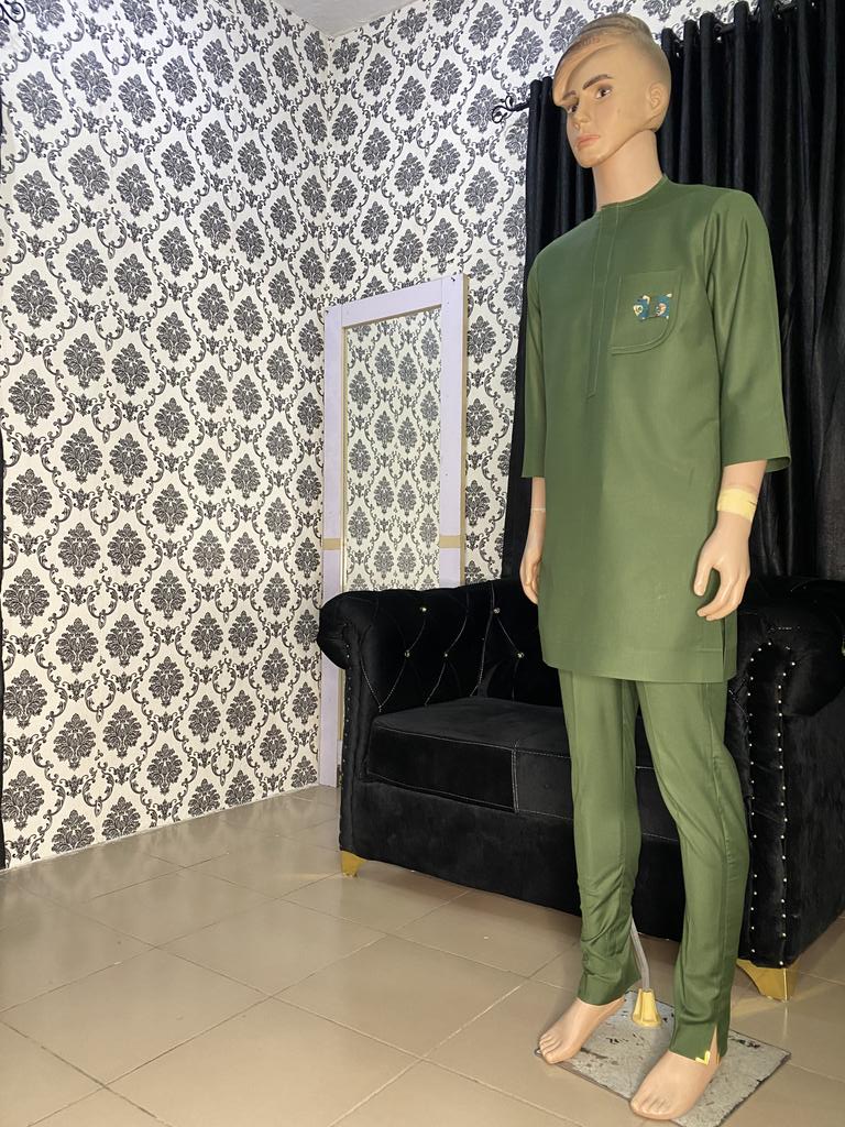toyone_couture's tweet photo. We pay attention to every details ๐ฏ
check the Fitness, Neatness and Perfection out guys ๐ฏโ๏ธ๐๐ชก
pls help RT @Maliqifeoluwa @SirBosun @joesteve__ @AdeyemiSijuwade @InsideOsogbo #BBNaijaAllStars #DeadlineDay #Rugar #Whitemoney #Alex #Palmer #Amrabat #Jcole #Newcastle #AnsuFati https://t.co/WtvTjjg9sB