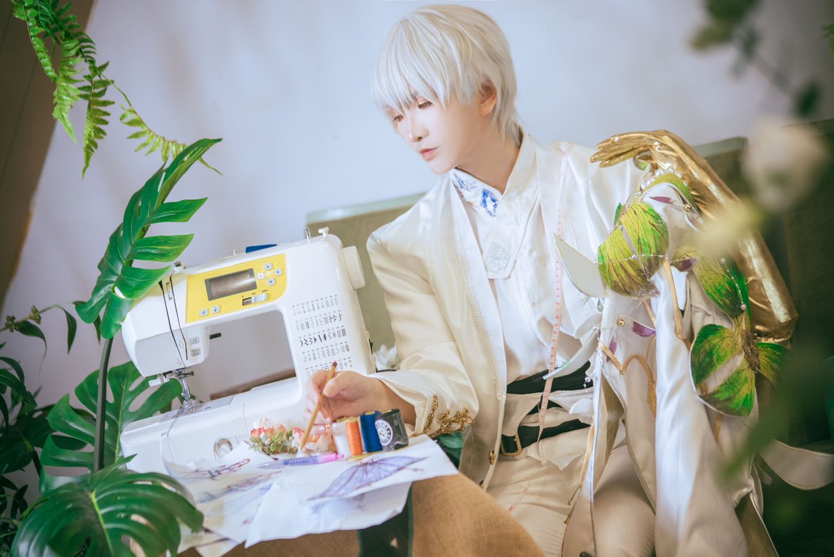 ･｡♡ 𝓗𝓪𝓹𝓹𝔂 𝓫𝓲𝓻𝓽𝓱𝓭𝓪𝔂 𝓽𝓸 𝓢𝓪𝓻𝓲𝓮𝓵 ♡｡･ﾟ

 ༶•┈┈┈┈୨🦊୧┈┈┈┈•༶
        ⇆     ◁     ❚❚     ▷    ↻

生辰快樂，萬事勝意；願你我不再分離。
#齊司禮0901生日快樂
#齊司禮 #光與夜之戀  梓官-Azusa
photo 佐奈與他的相機老婆
場地 微白.Studio