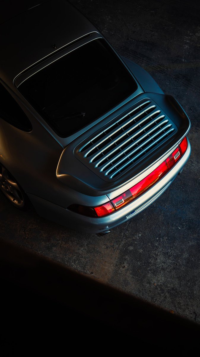 giucrso911's tweet photo. 993 Turbo https://t.co/hULOIoESnO