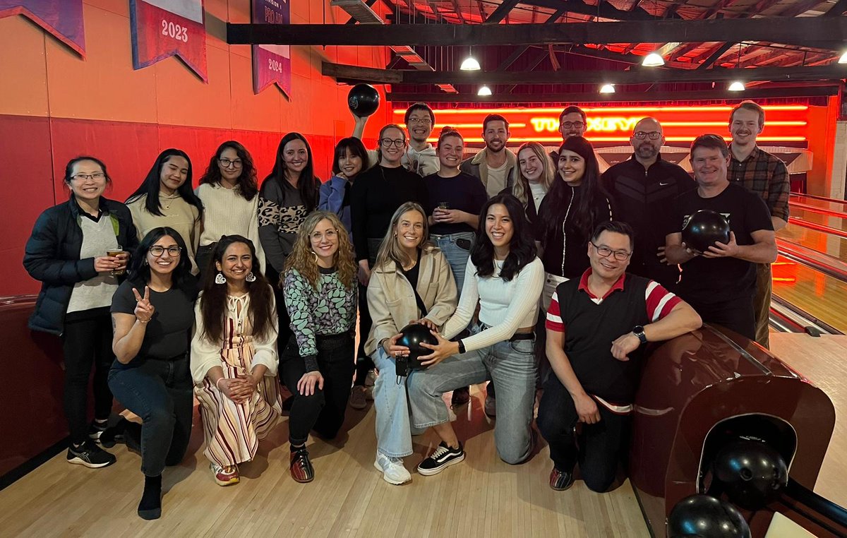 🎳 Bowling and bonding on a Friday afternoon! Nothing beats striking down pins with the team and enjoying a delicious meal afterward. @LabACDC #TeamBonding #FridayFun