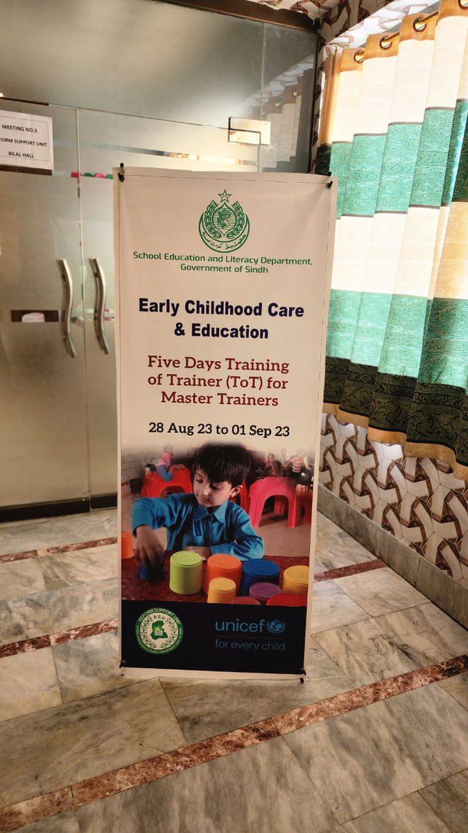 SELD_Sindh's tweet photo. School Education &amp; Literacy Department #SELD in collaboration with #UNICEF organized 3rd phase of the "5 Days Cascade model #ECCE Training for Masters Trainers TOT" at the Crown Hotel, Hyderabad from August 28th to September 1st, 2023, https://t.co/I0rJFOCmmj