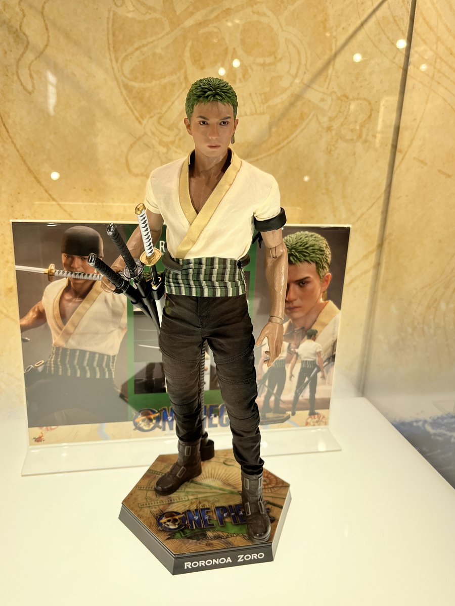 Television Masterpiece - Scale Fully Poseable Figure: ONE PIECE (Netflix) -  Roronoa Zoro