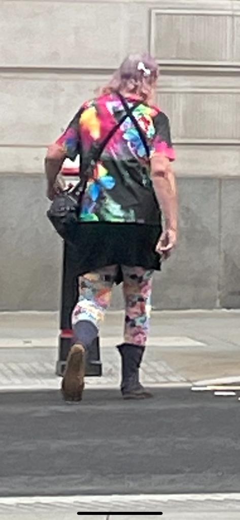 Wommando's tweet image. Despite being alerted that one of Baker's supporters were recording in the courtroom, noone in or out of the court checked any phones or demanded any deletion. Furthermore, this supporter was permitted to bring what looked to be wire-cutters into court.