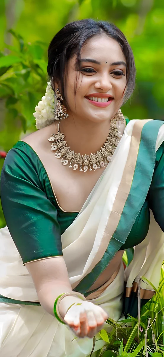 F47Nkixb0AAUKWs?format=webp&name=medium