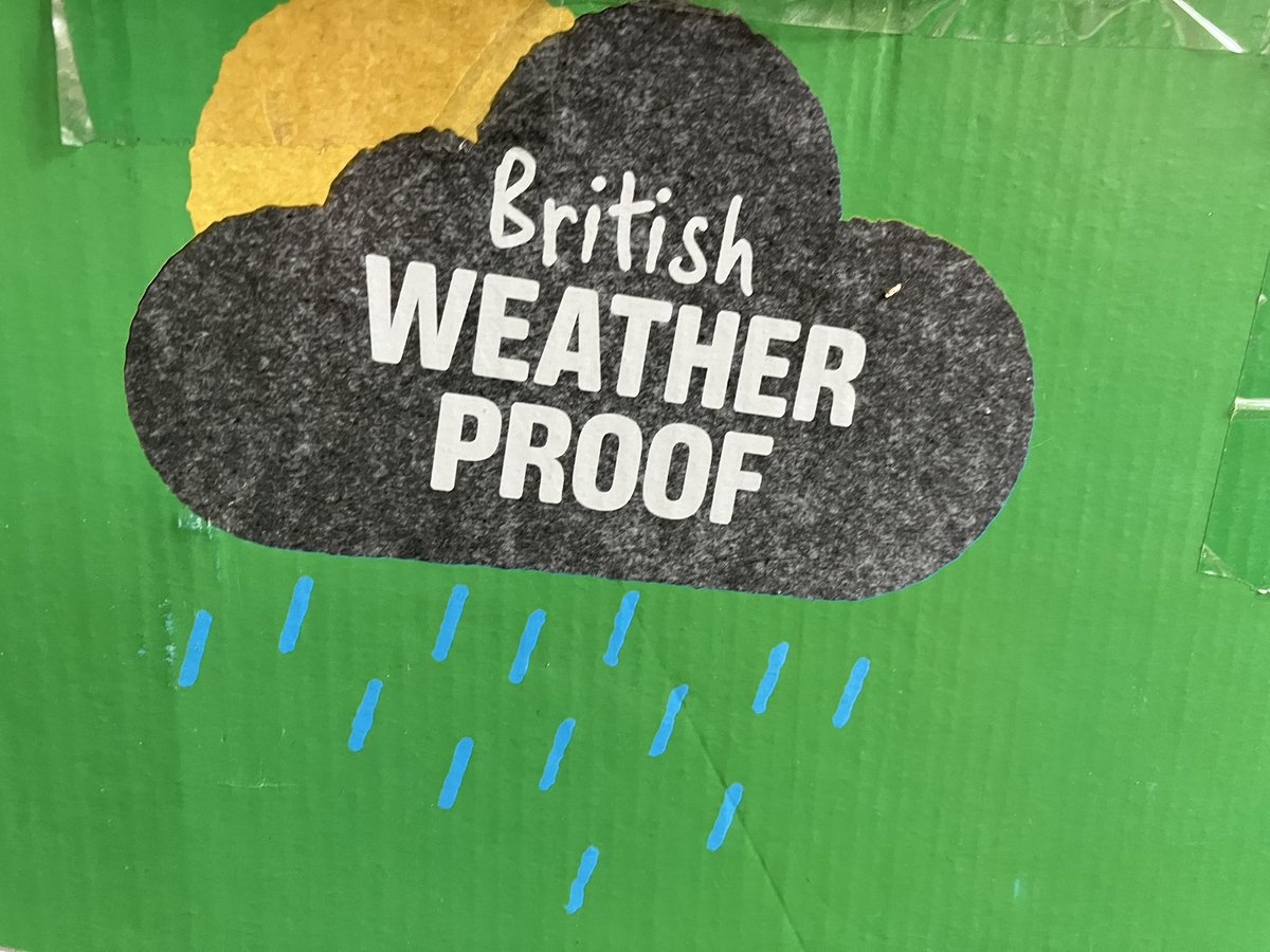 JakeReynoldsB's tweet photo. Not just weather proof, but British weather proof… https://t.co/QCy68pJblH