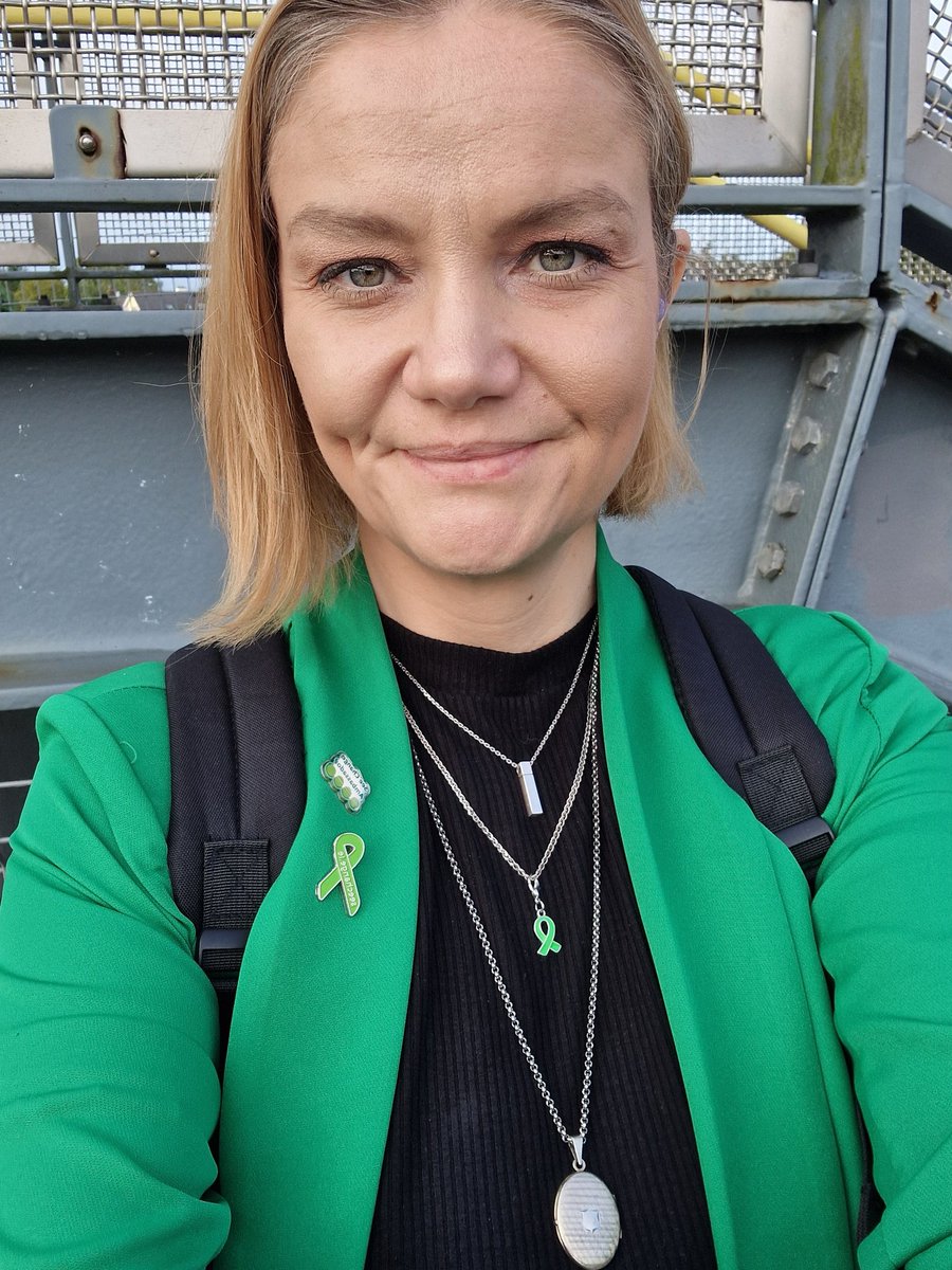 dandinella's tweet photo. @SeeChangeIRL Dublin bound for the Green Ribbon Campaign 2023 launch event where I will have the incredible honour of speaking about judgement. 
#seechangeirl #seechange #saynotostigma #mentalhealth #greenribbon #stigmadisruptor 
@Shineonlineirel https://t.co/mgrelYJpdJ