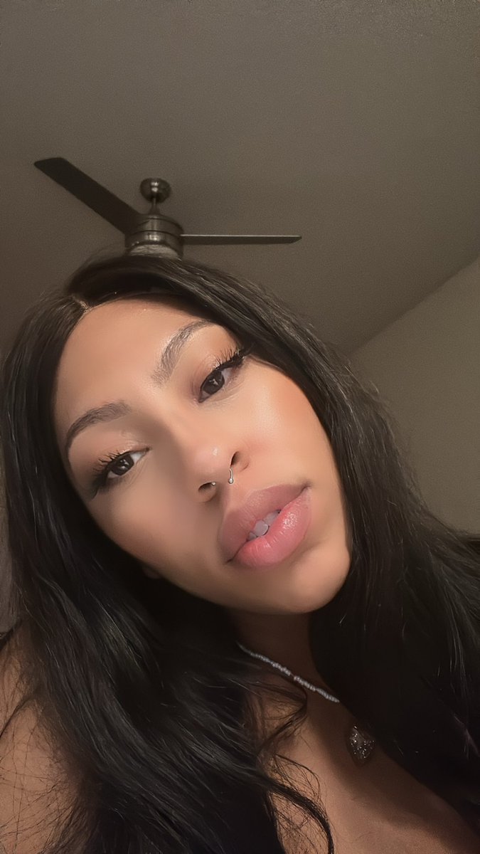 capricorn cunt 🎀 tweet media
