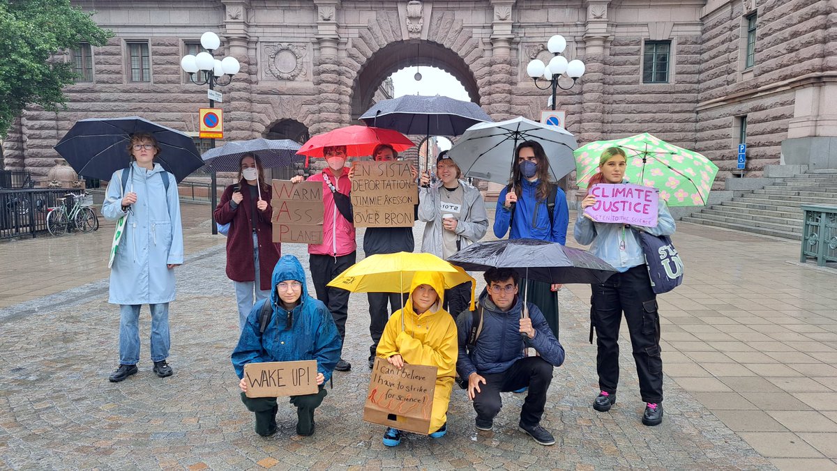 Climate strike week 263. #FridaysForFuture #ClimateStrike