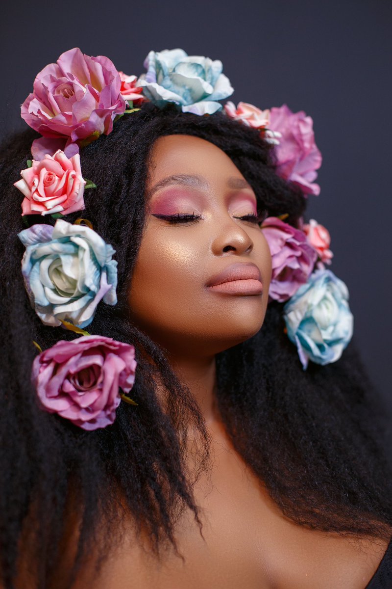 RelebogileM's tweet image. Spring Day 💐

#SpringBaby
#VirgoSeason
#BirthdayMonth