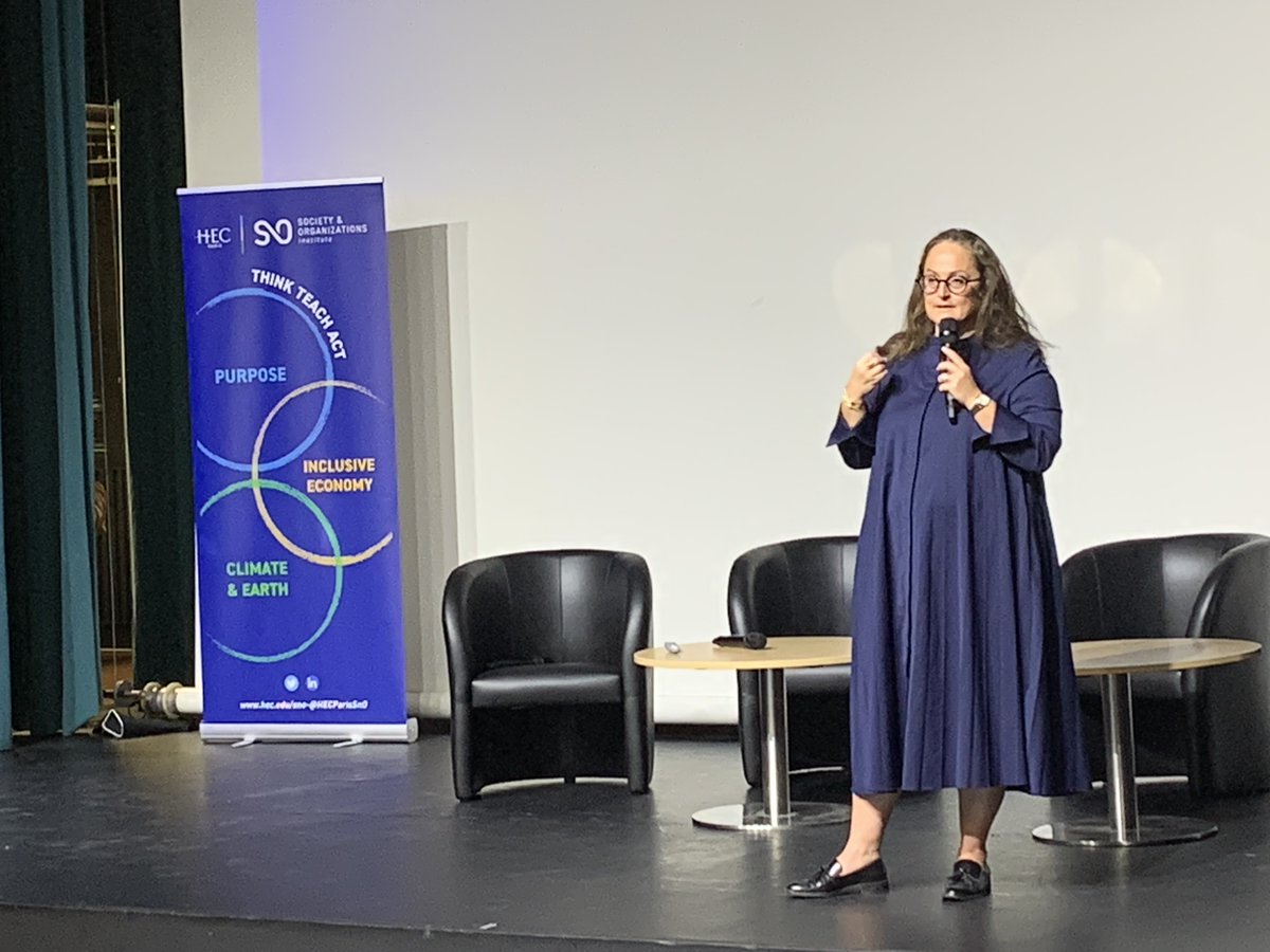 HECParisSnO's tweet photo. 💧3ème et dernière conférence introductive du cours "Enjeux Planétaires" pour les @HECParisMasters avec @HazizaEmma, hydrologue sur "L'eau, un défi majeur face à un climat en mutation"
En live🔴https://t.co/oWnmz9P2N8
#DefidelEau https://t.co/RXNijhEyxl
