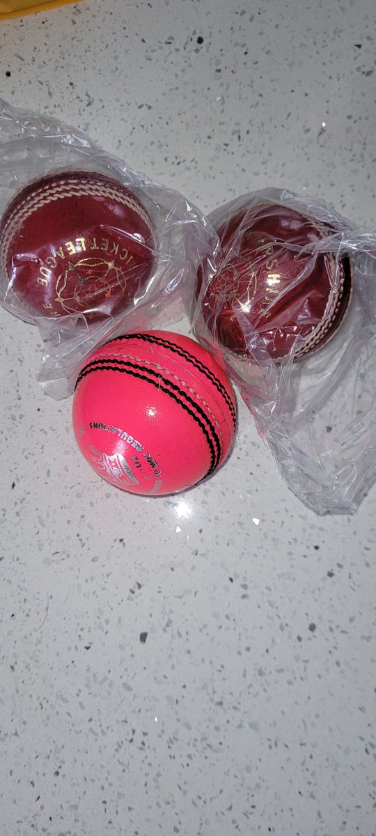PCommunityCC's tweet photo. Everyone is packed. All excited. Let's get this tour started.
@RydeCricketClub
@PorchfieldCC
#NorthwoodCricket
#IOWTour
@IWCricket https://t.co/go7cVIVGuj